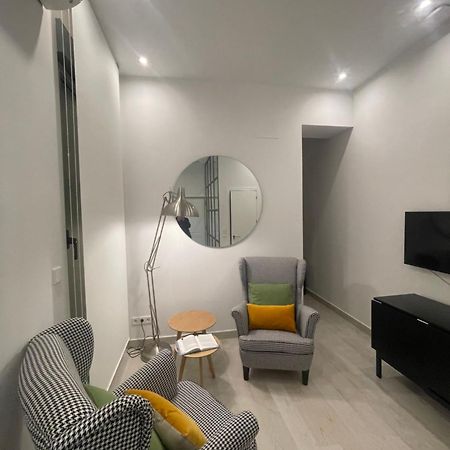 Casa De Huespedes Almirante Madrid Lejlighed Eksteriør billede