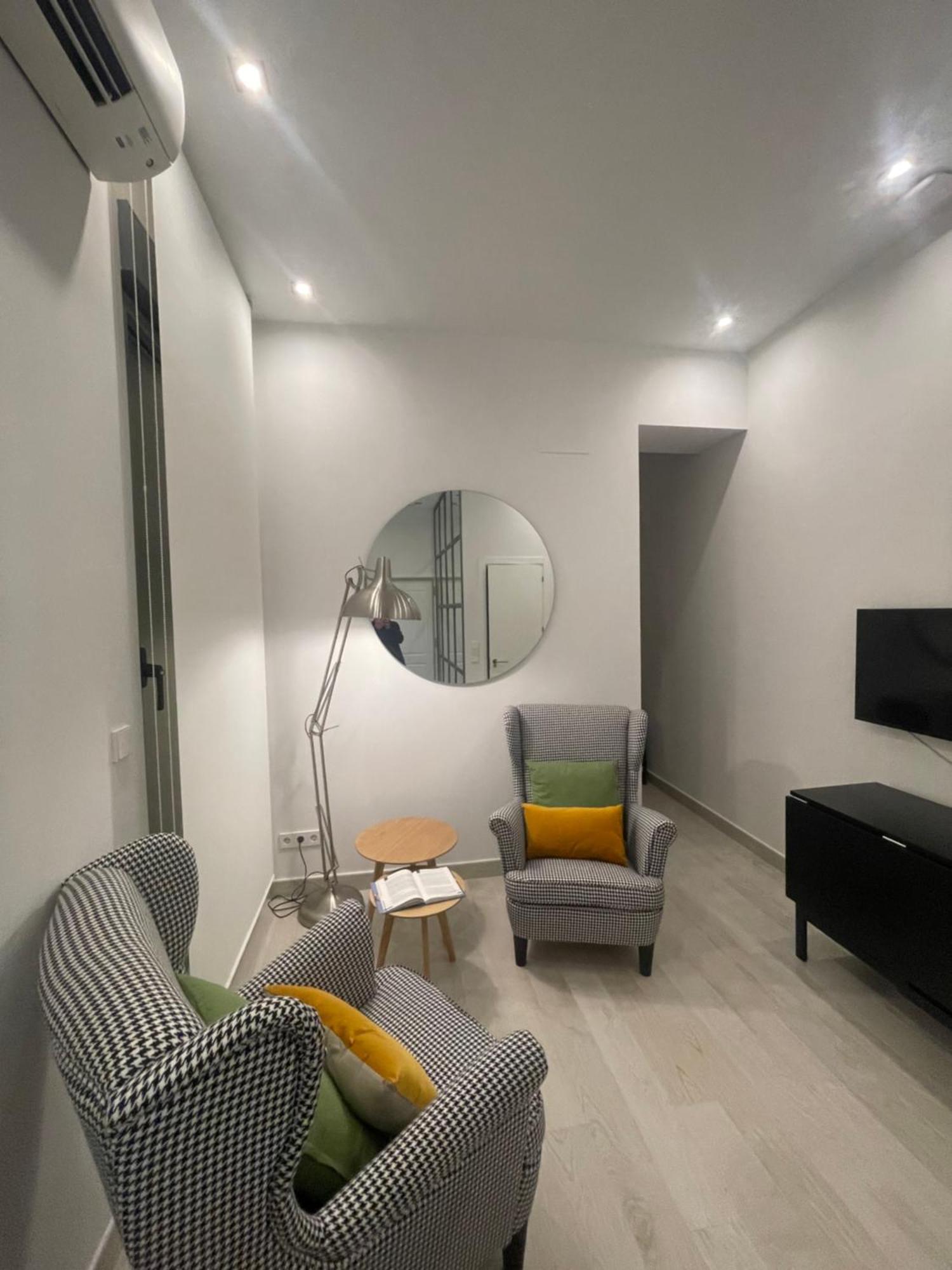 Casa De Huespedes Almirante Madrid Lejlighed Eksteriør billede